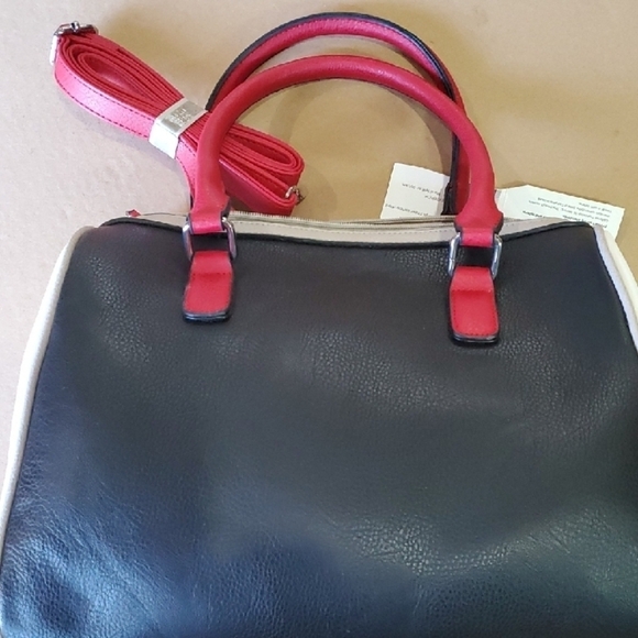 Adrienne Vittadini Black and Cream AND RED  Belted Barrel  NWT - Picture 10 of 12